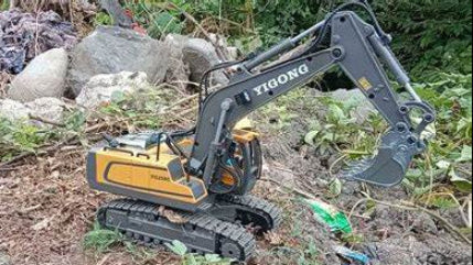 RC Excavator