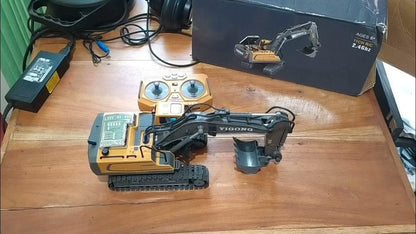 RC Excavator